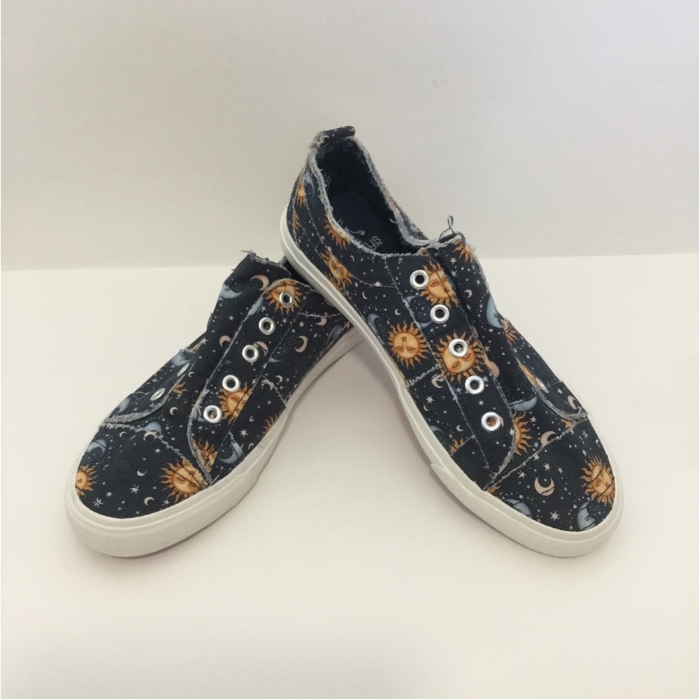 New - Corkys BABALU Sun & Moon Slip On Tennis Shoes / Sneakers, 8